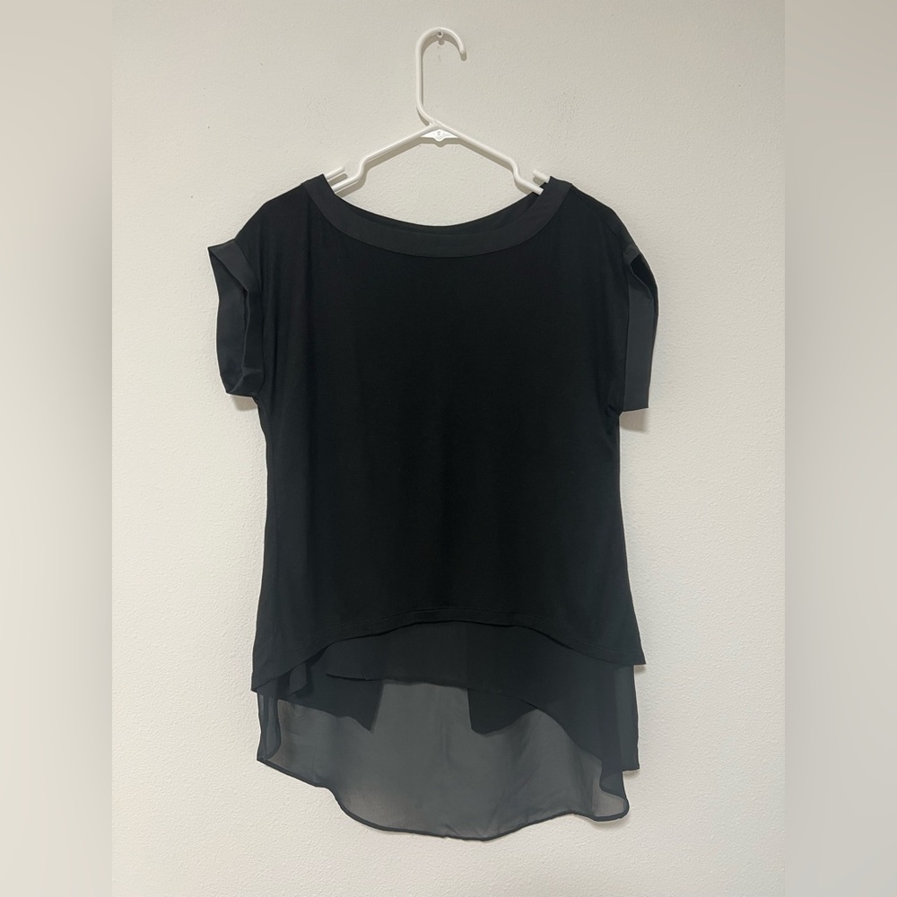 Banana Republic Black Short Sleeve Blouse w/ Sheer Overlay Hem